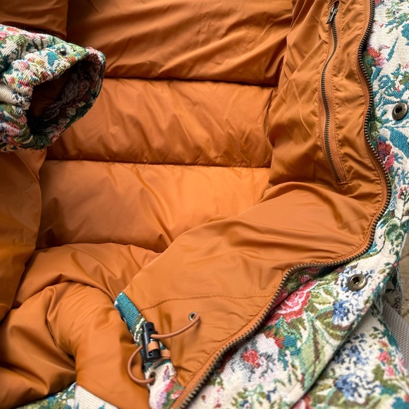 Golf Le Fleur Garden Puffer Jacket - Picture 8 of 8